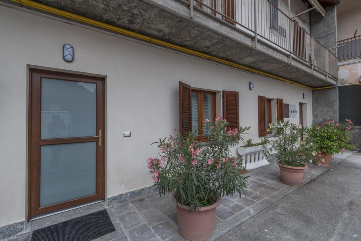 La Corte Di Silvia Centro เซสโต คาเลนดิ ภายนอก รูปภาพ